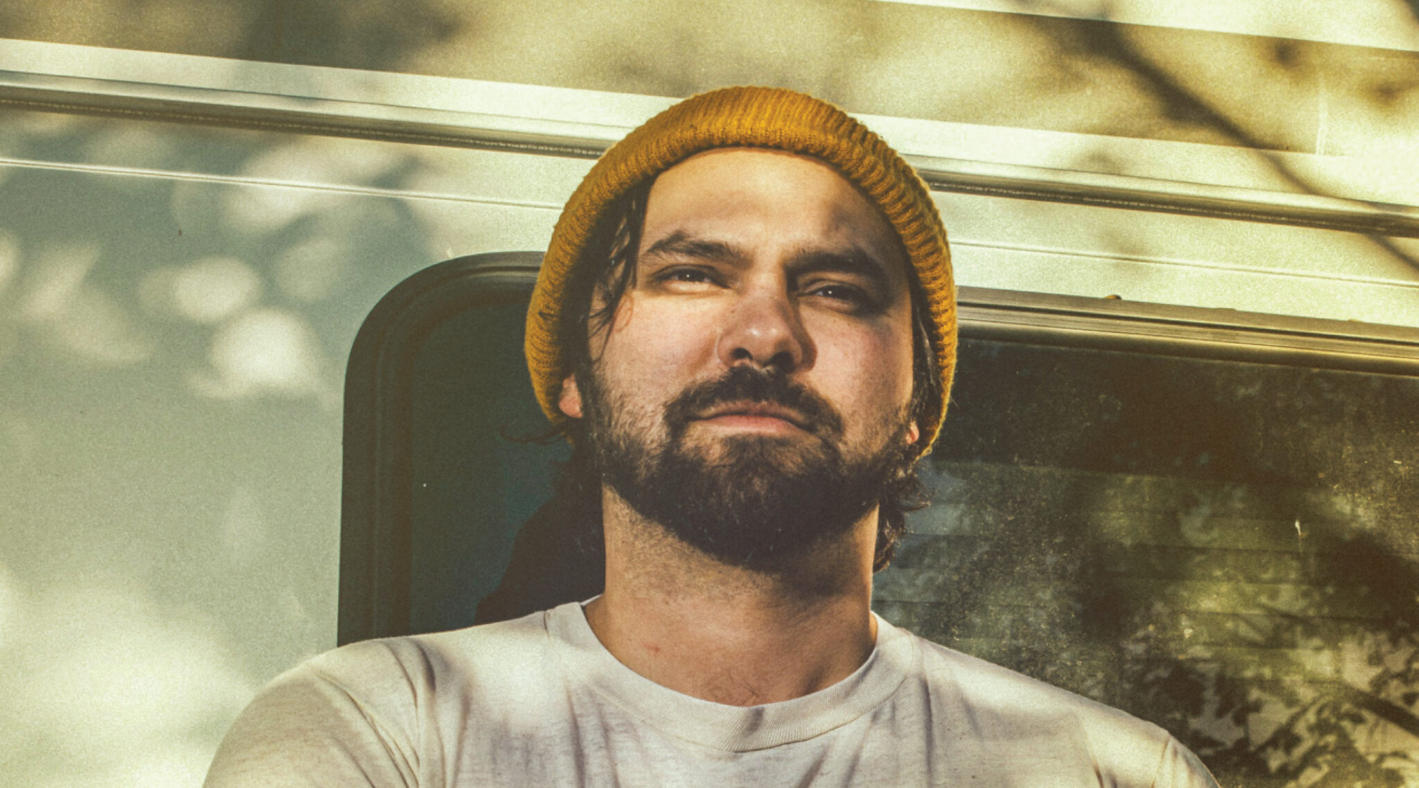 Shakey Graves: Dissolving The Myths Of The Hometown Hero - EASTside ...